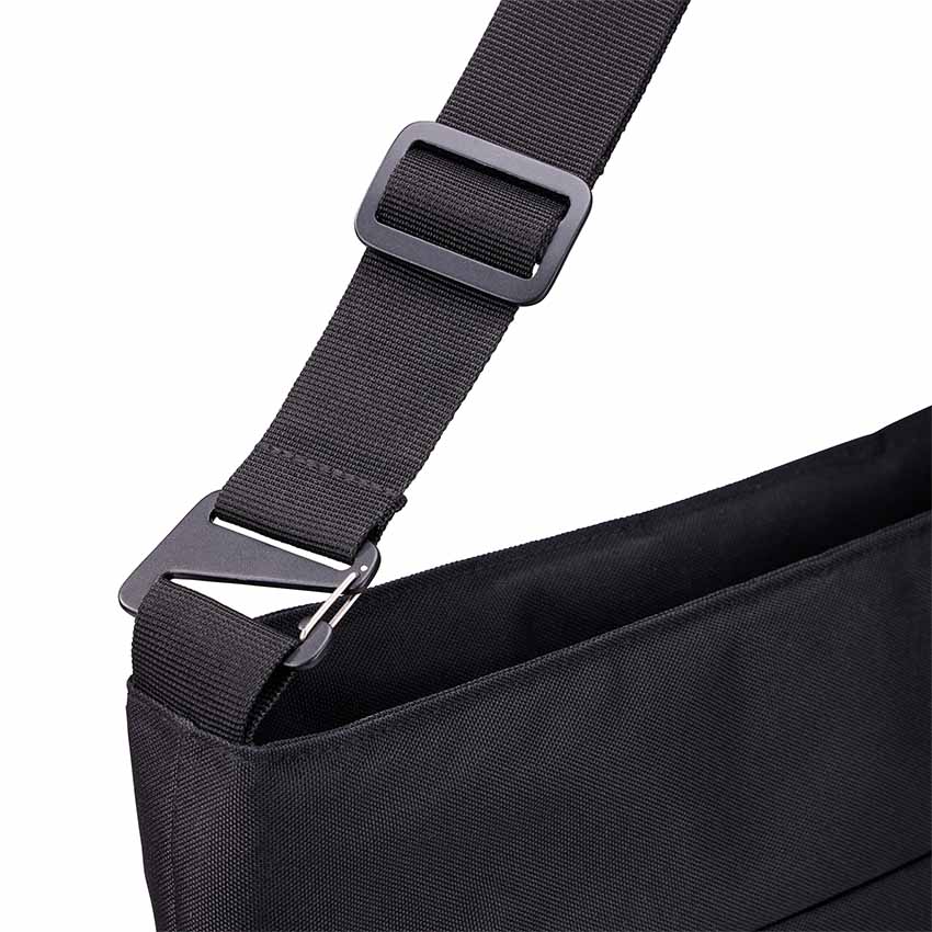 File name: Case-Logic_Invigo_Laptop_Convertible_Tote_Black_15.6_04.jpg
Dimensions: 850 x 850 pixels
File size: 73.55 KB