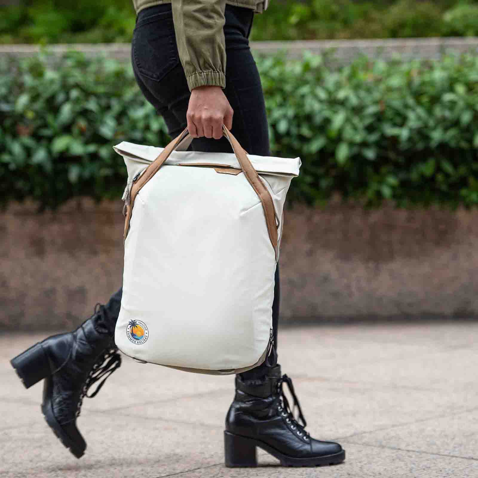 File name: PD-Everyday-Totepack-20L-Bone-6.jpg
Dimensions: 1600 x 1600 pixels
File size: 58.69 KB