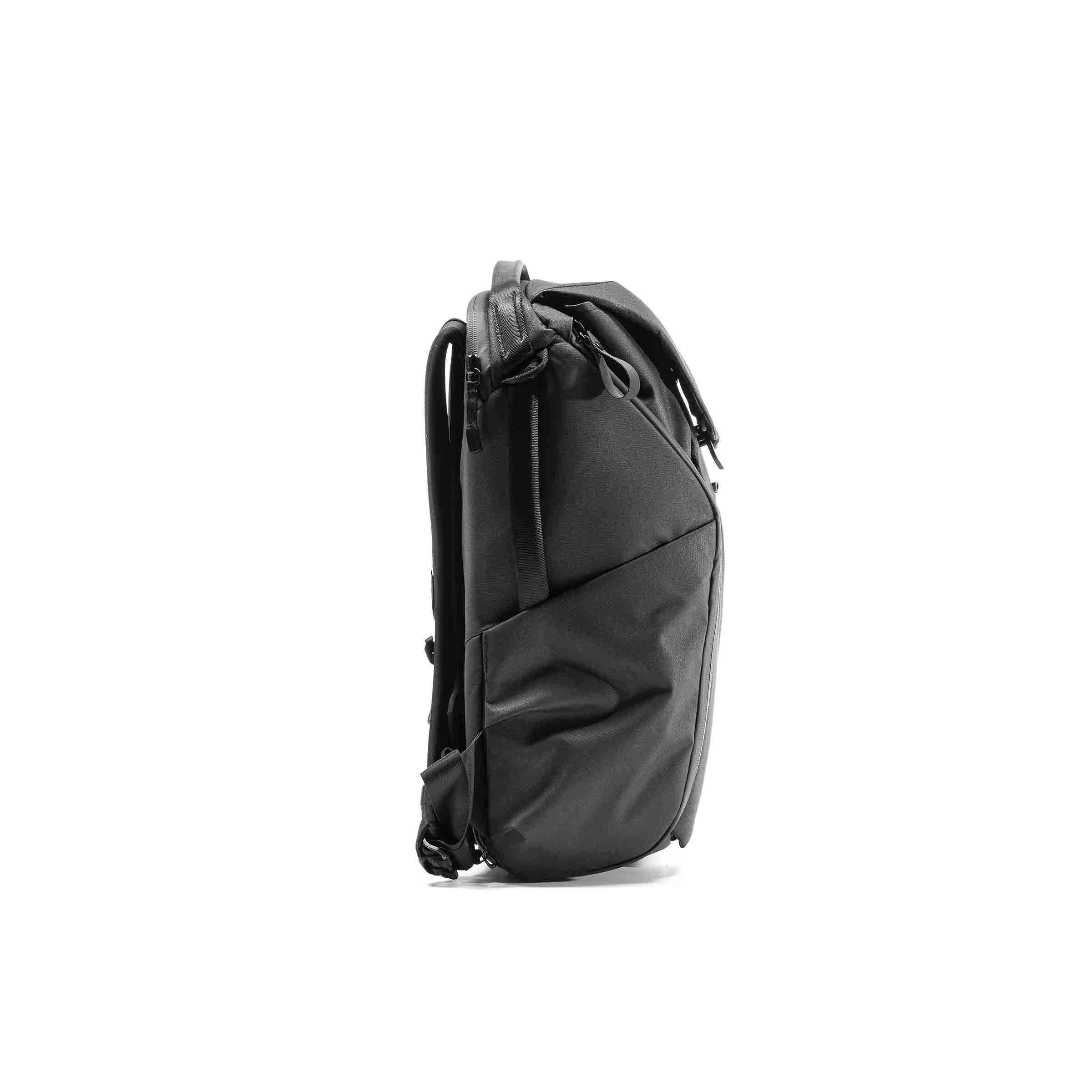 File name: PD-Everyday-Backpack-20L-Black-5.jpg
Dimensions: 2400 x 2400 pixels
File size: 61.05 KB