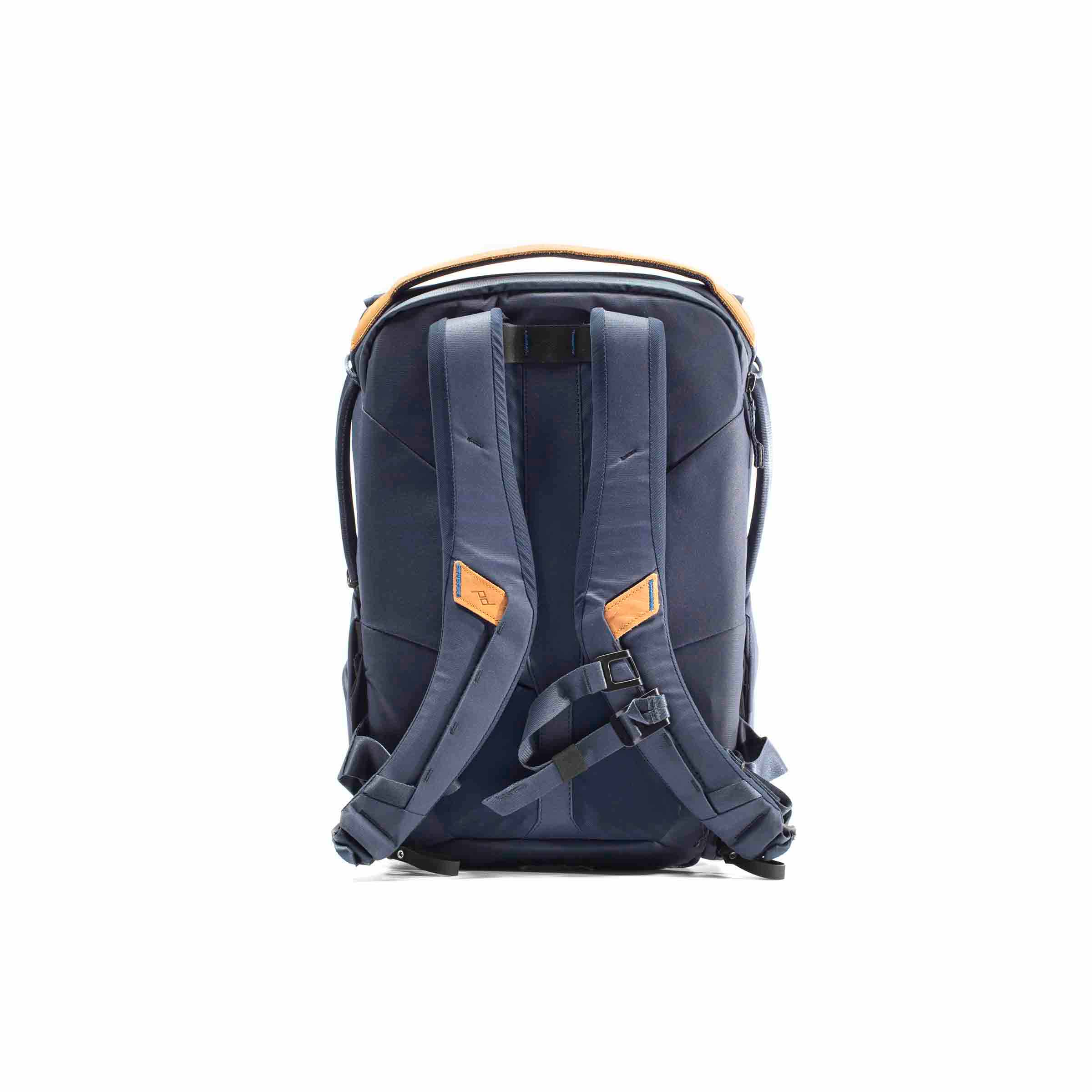 File name: PD-Everyday-Backpack-20L-Midnight-4.jpg
Dimensions: 2400 x 2400 pixels
File size: 78.13 KB