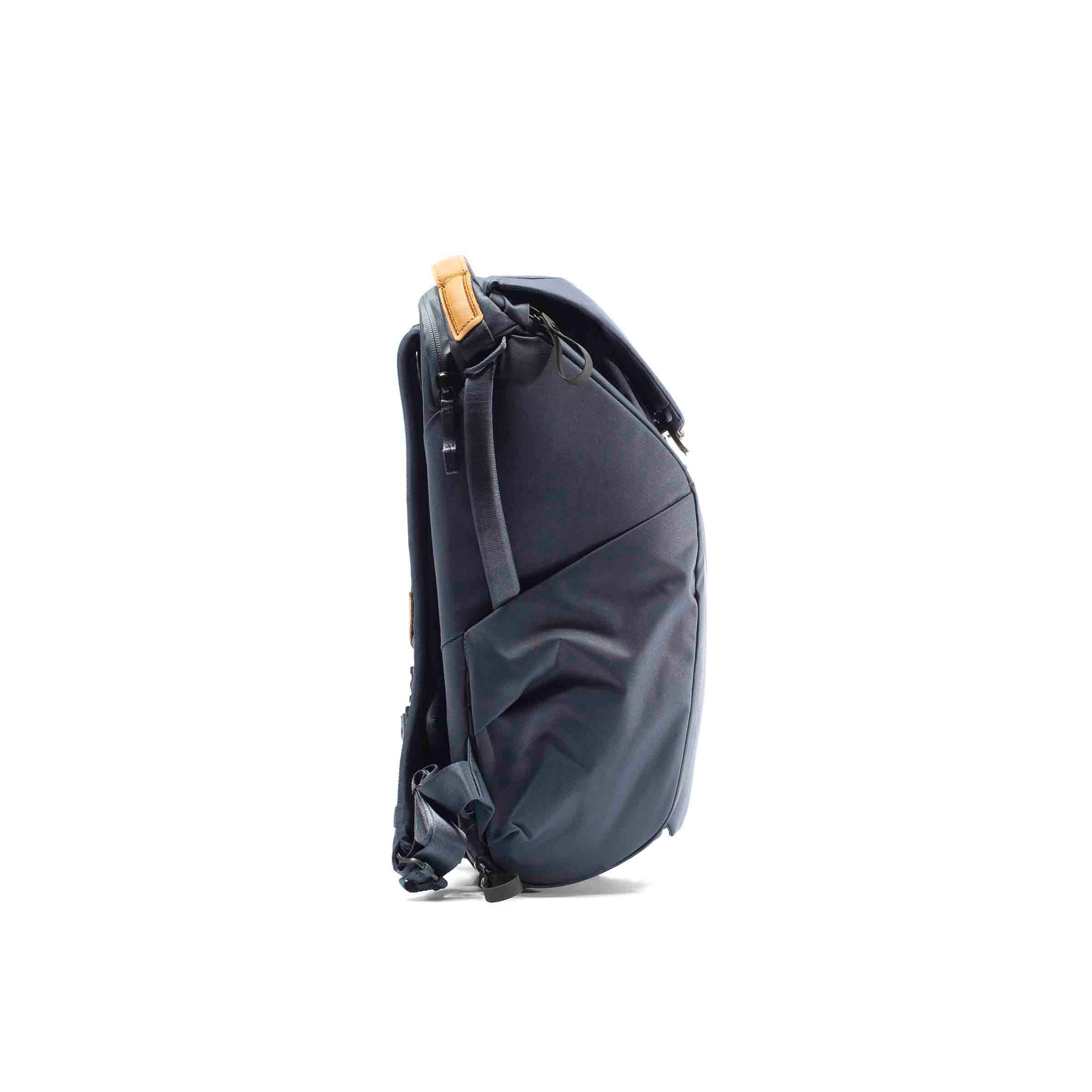 File name: PD-Everyday-Backpack-20L-Midnight-5.jpg
Dimensions: 2400 x 2400 pixels
File size: 81.13 KB