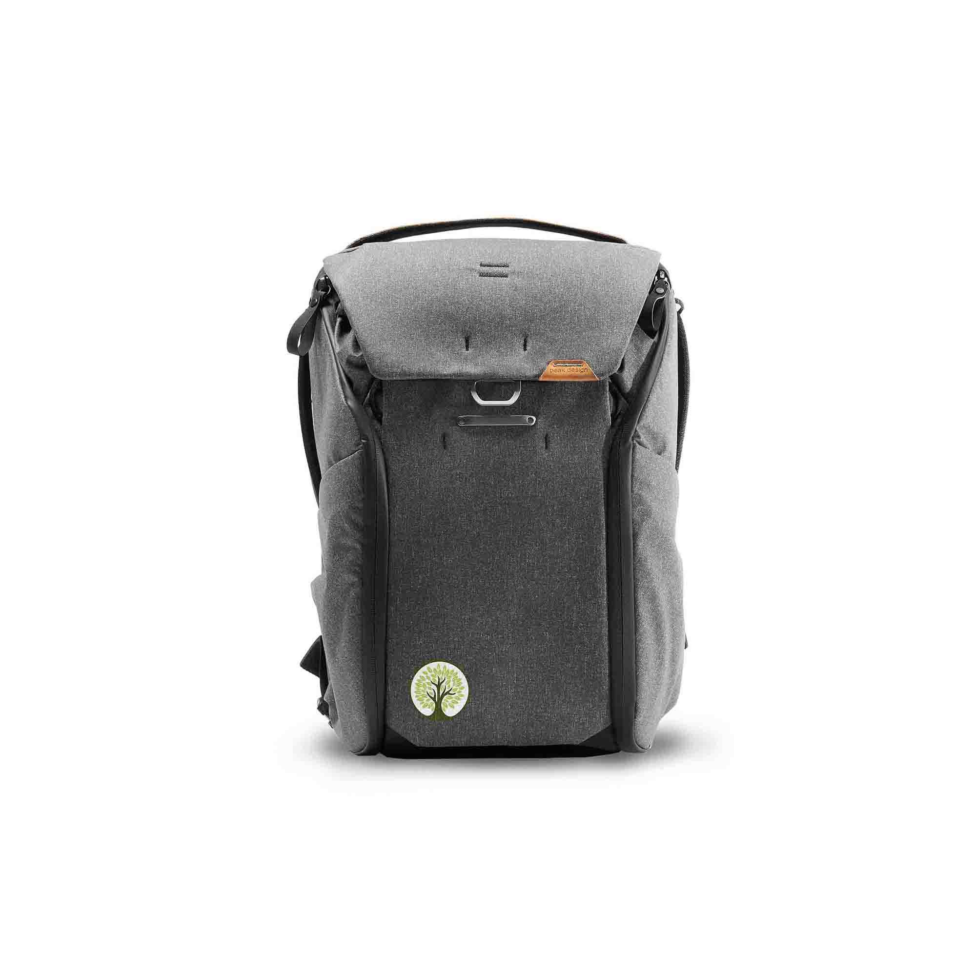 File name: PD-Everyday-Backpack-20L-Charcoal-2.jpg
Dimensions: 2000 x 2000 pixels
File size: 70.31 KB