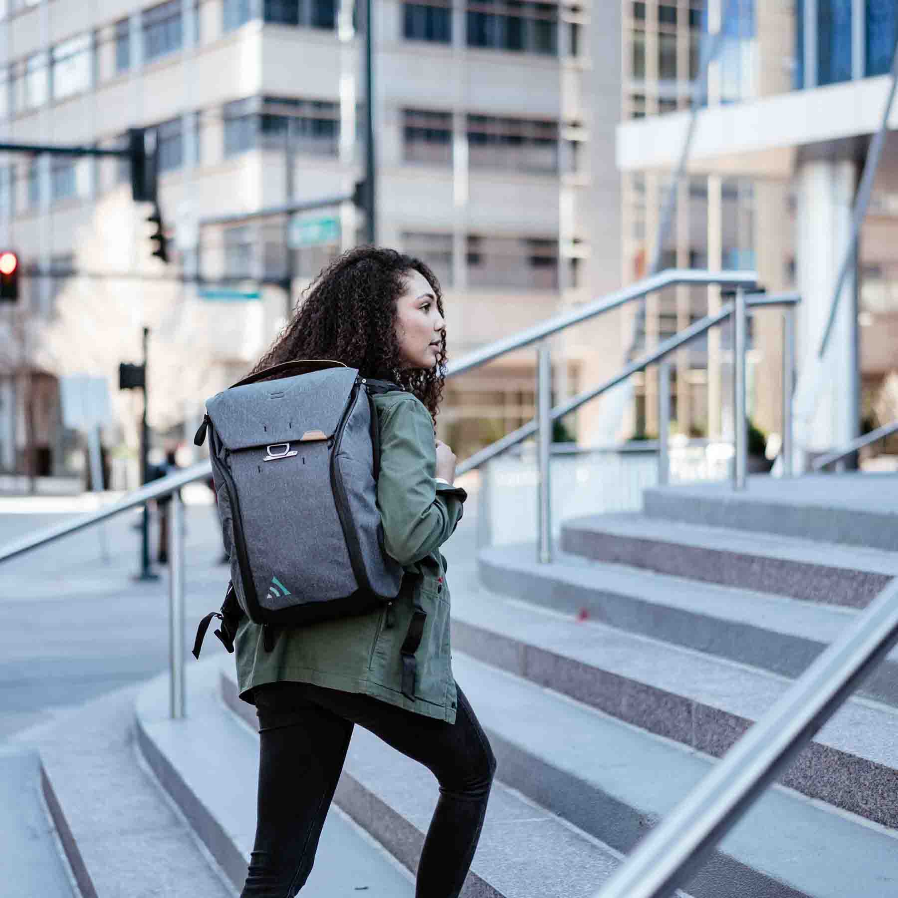 File name: PD-Everyday-Backpack-20L-Charcoal-7.jpg
Dimensions: 1800 x 1800 pixels
File size: 82.26 KB