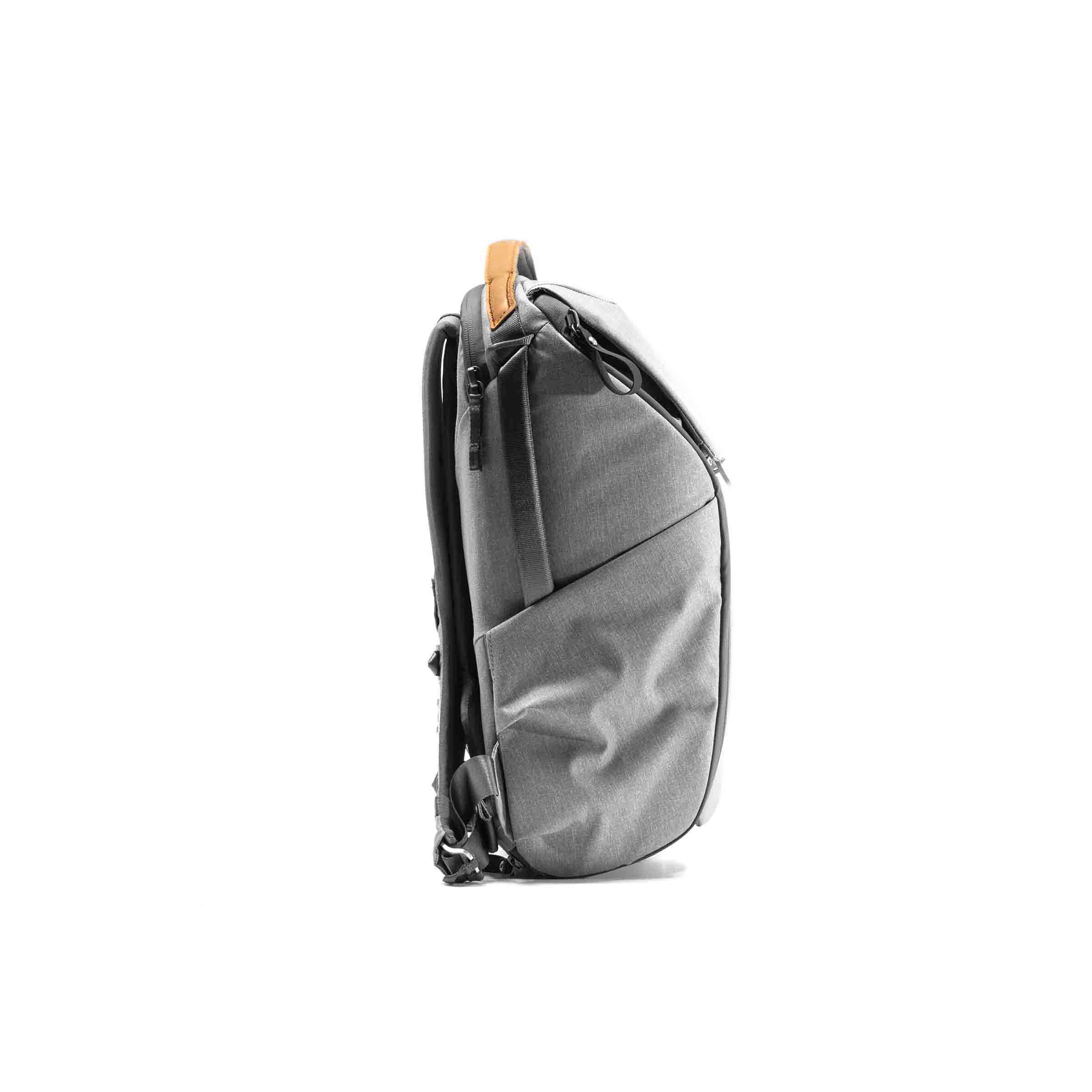 File name: PD-Everyday-Backpack-20L-Ash-5.jpg
Dimensions: 2400 x 2400 pixels
File size: 65.4 KB