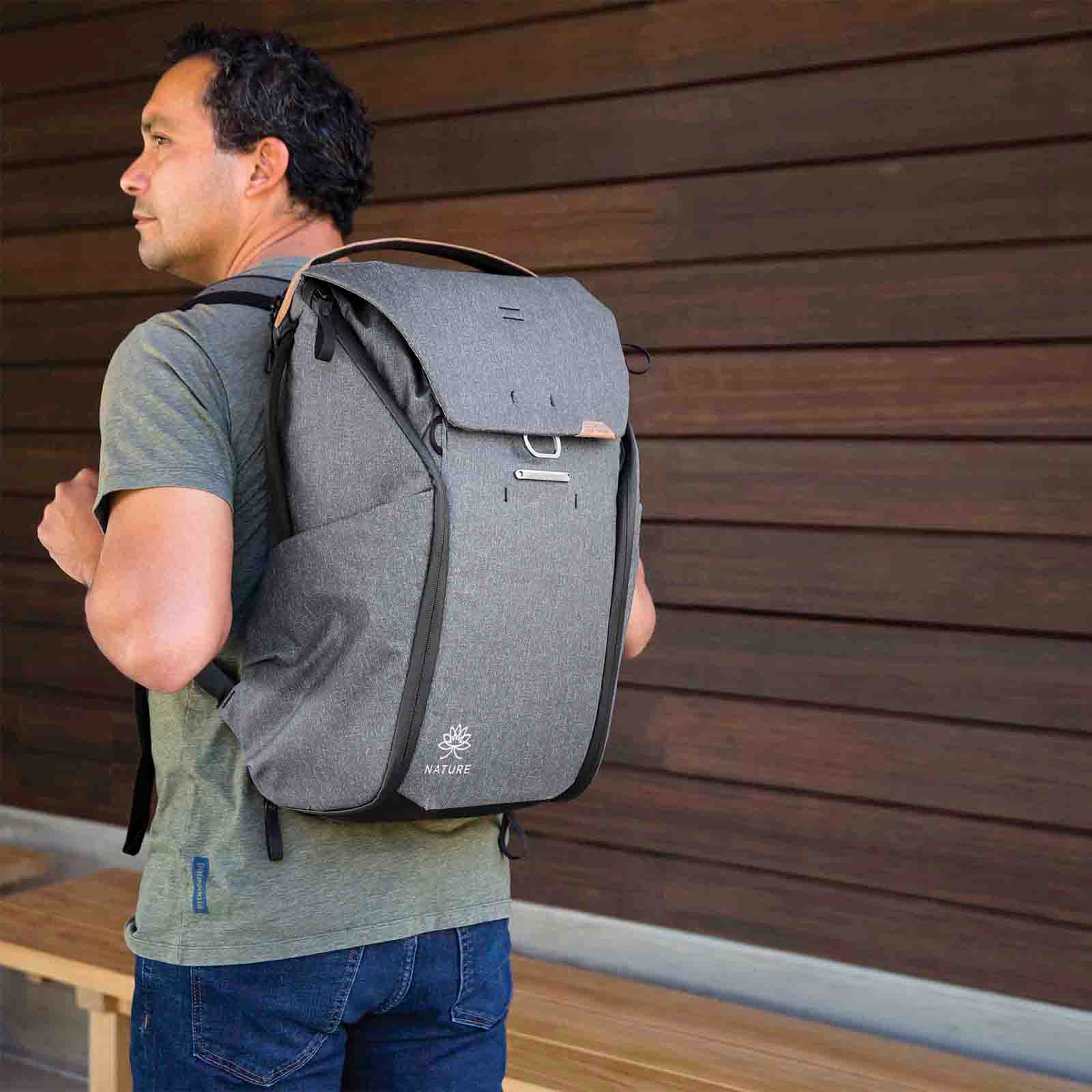 File name: PD-Everyday-Backpack-30L-Charcoal-6.jpg
Dimensions: 1600 x 1600 pixels
File size: 65.11 KB