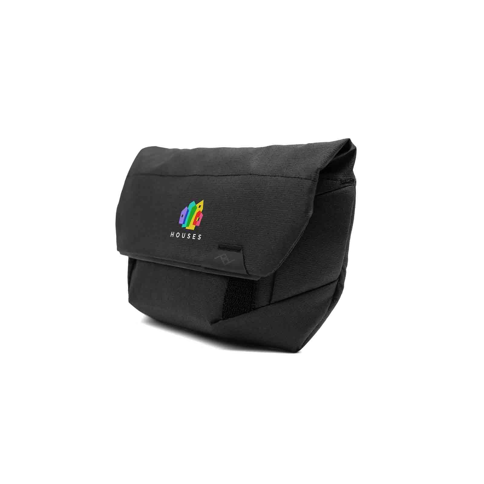 File name: PD-FieldPouch-Black-4.jpg
Dimensions: 1600 x 1600 pixels
File size: 60.45 KB