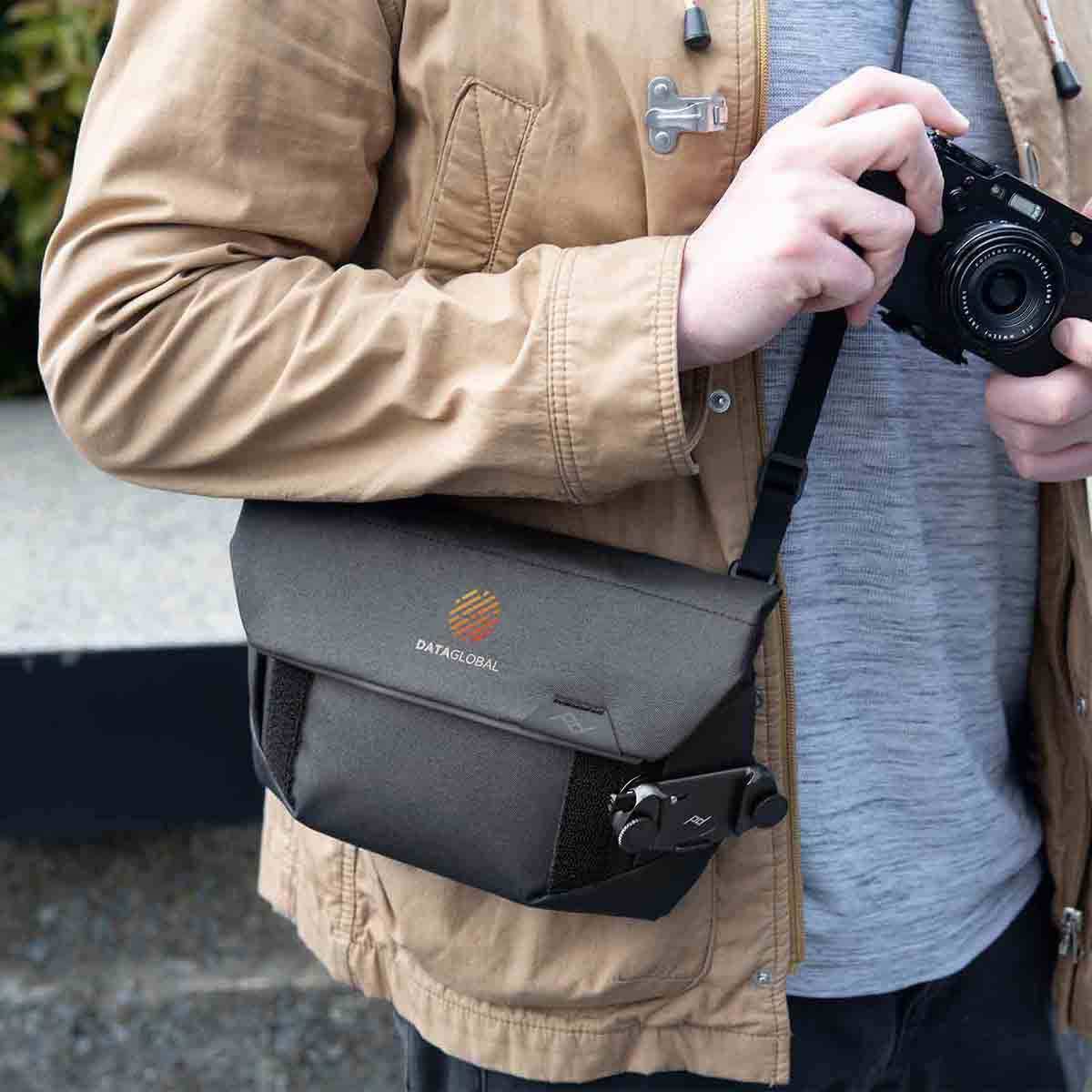 File name: PD-FieldPouch-Black-9.jpg
Dimensions: 1200 x 1200 pixels
File size: 71.18 KB
