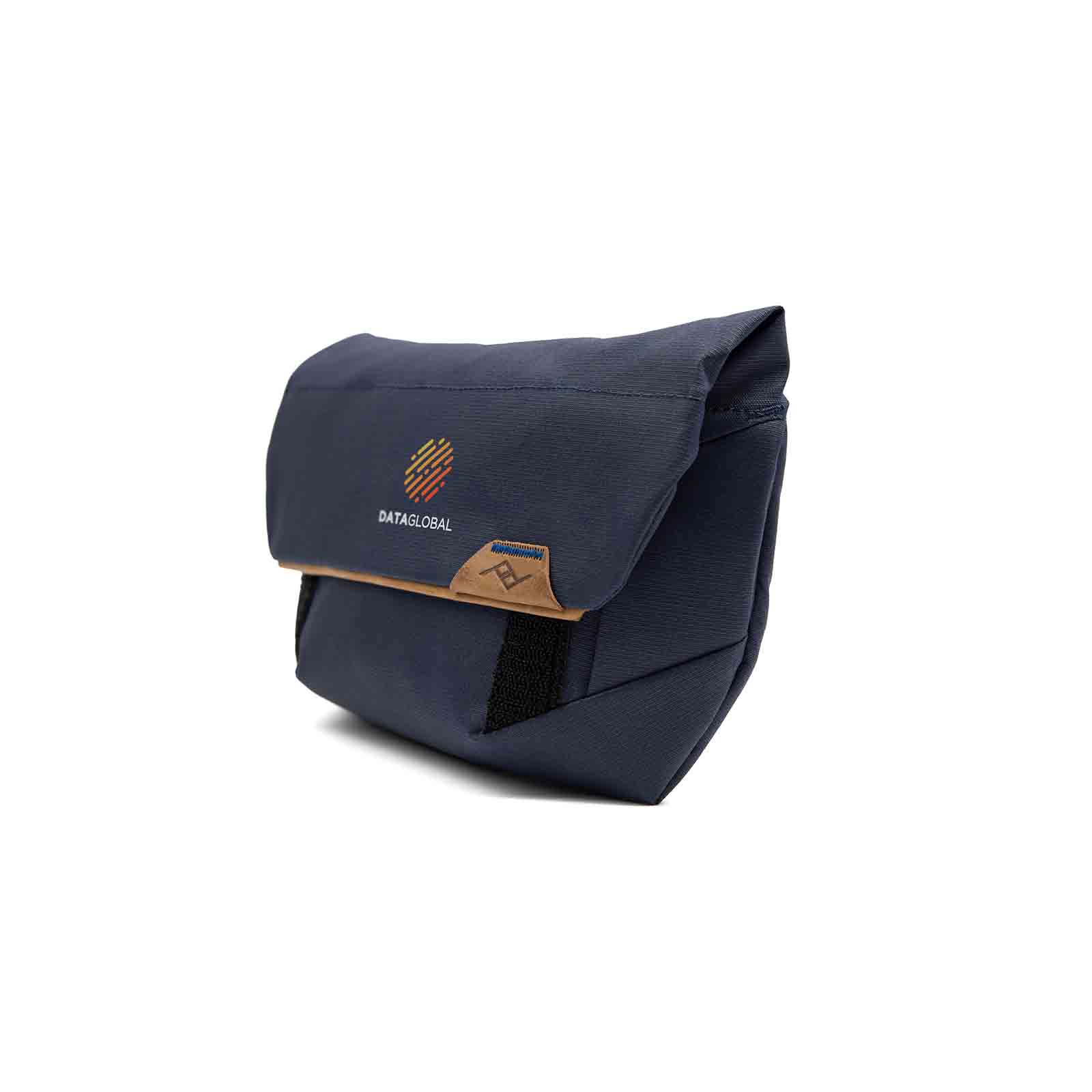 File name: PD-FieldPouch-Midnight-3.jpg
Dimensions: 1600 x 1600 pixels
File size: 63 KB