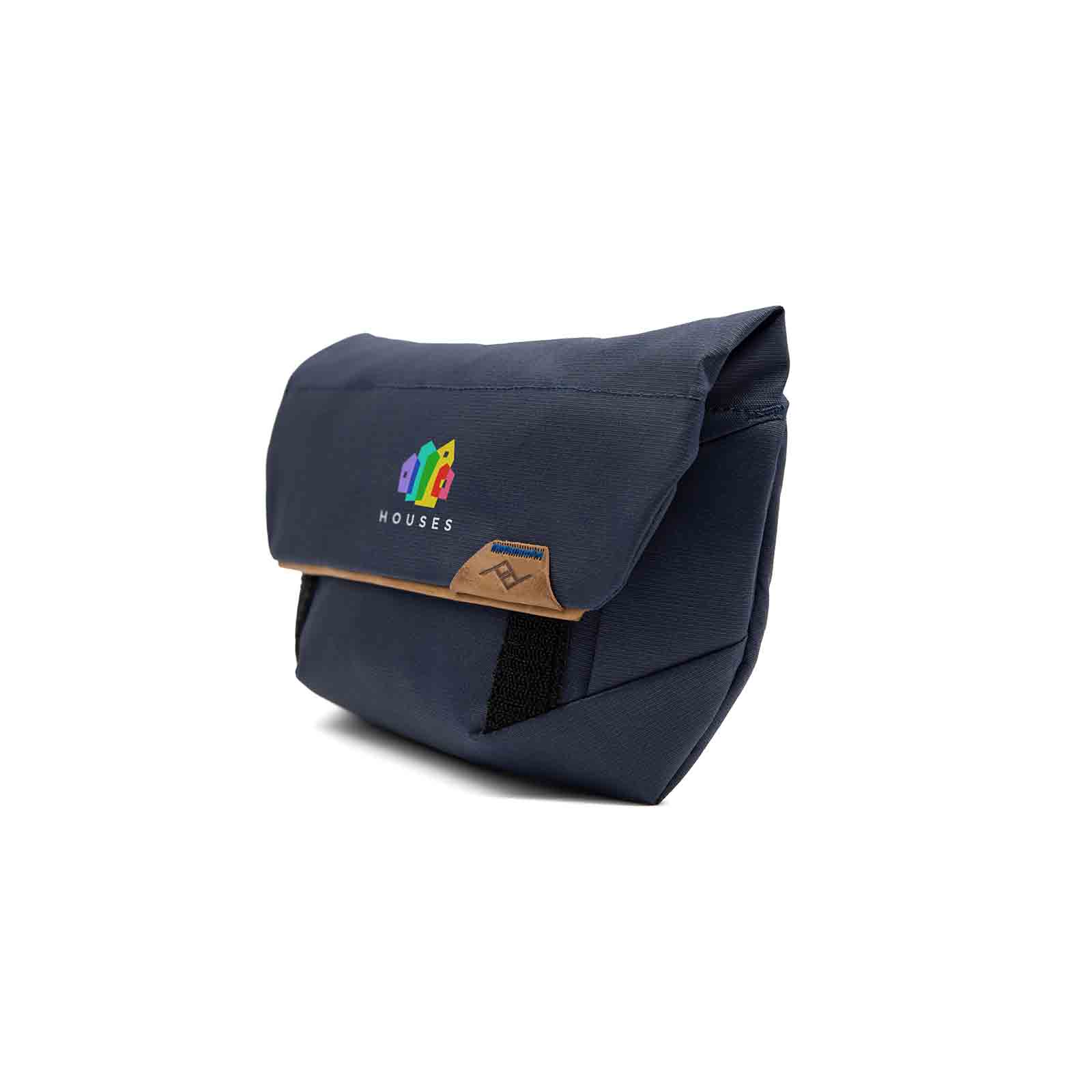 File name: PD-FieldPouch-Midnight-4.jpg
Dimensions: 1600 x 1600 pixels
File size: 62.8 KB