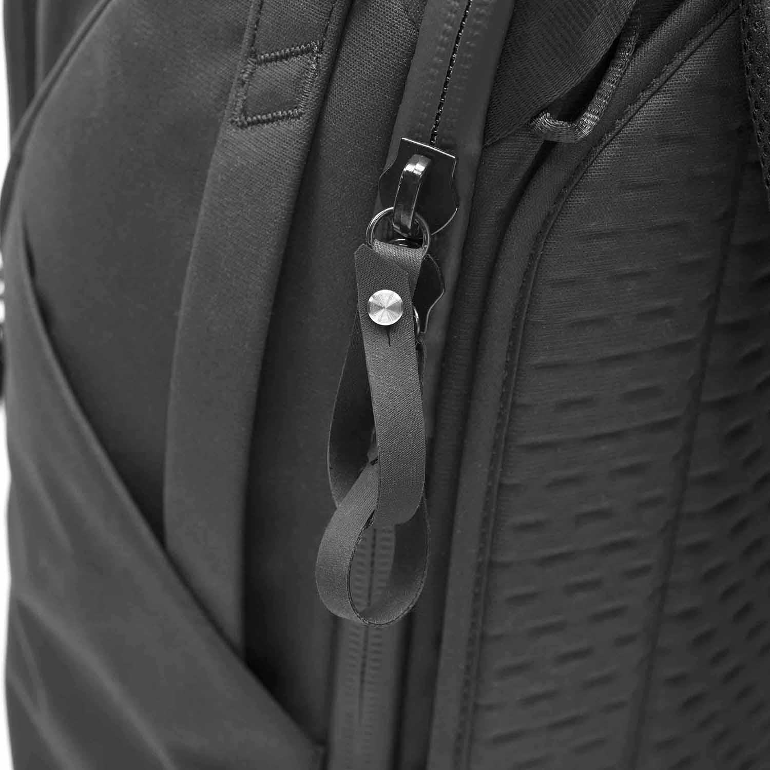 Dateiname: PD-Travel-Backpack-45L-Black-6.jpg
Maße: 1500 x 1500 Pixel
Dateigröße: 86.97 KB