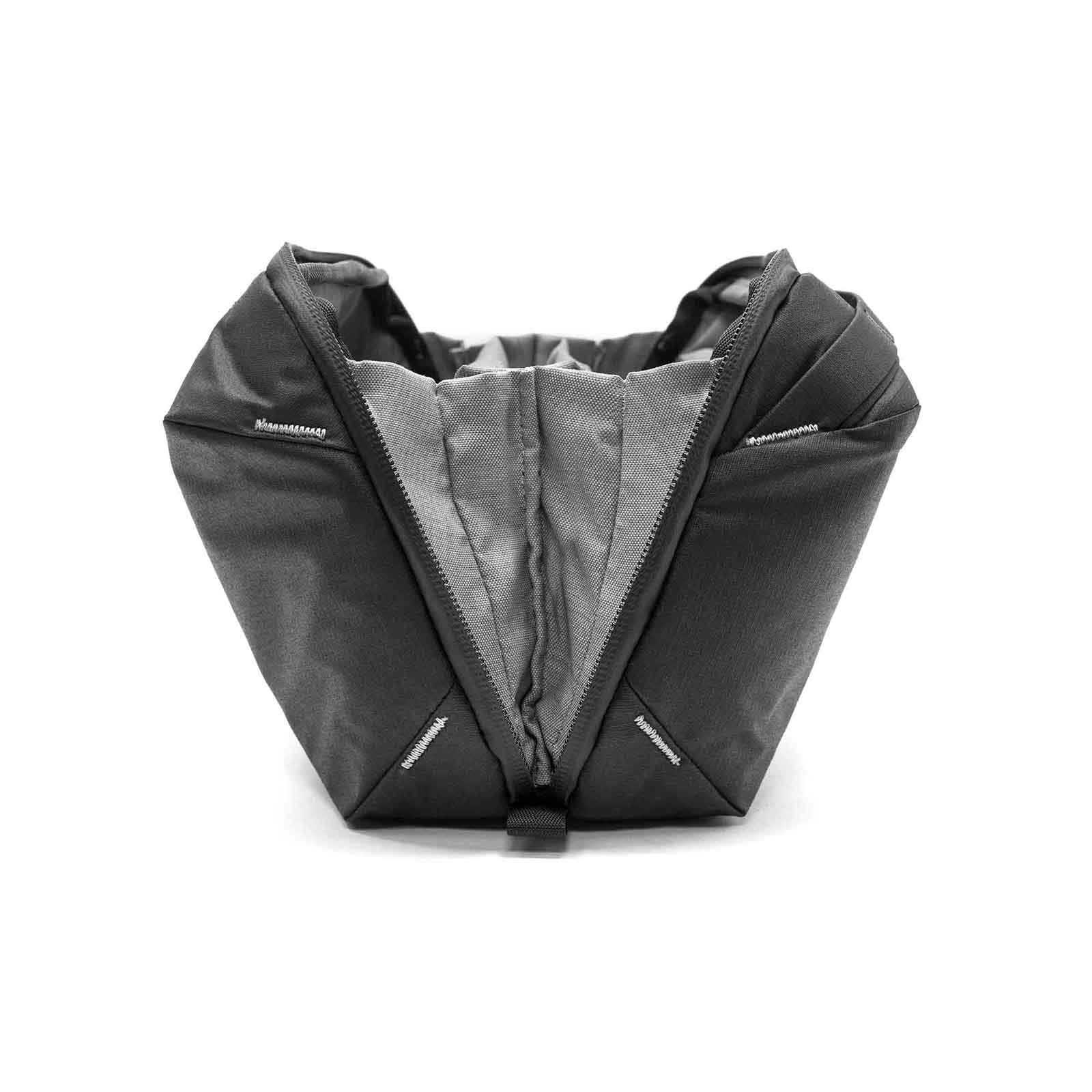 File name: PD-Wash-Pouch-Black-3.jpg
Dimensions: 1600 x 1600 pixels
File size: 84.75 KB