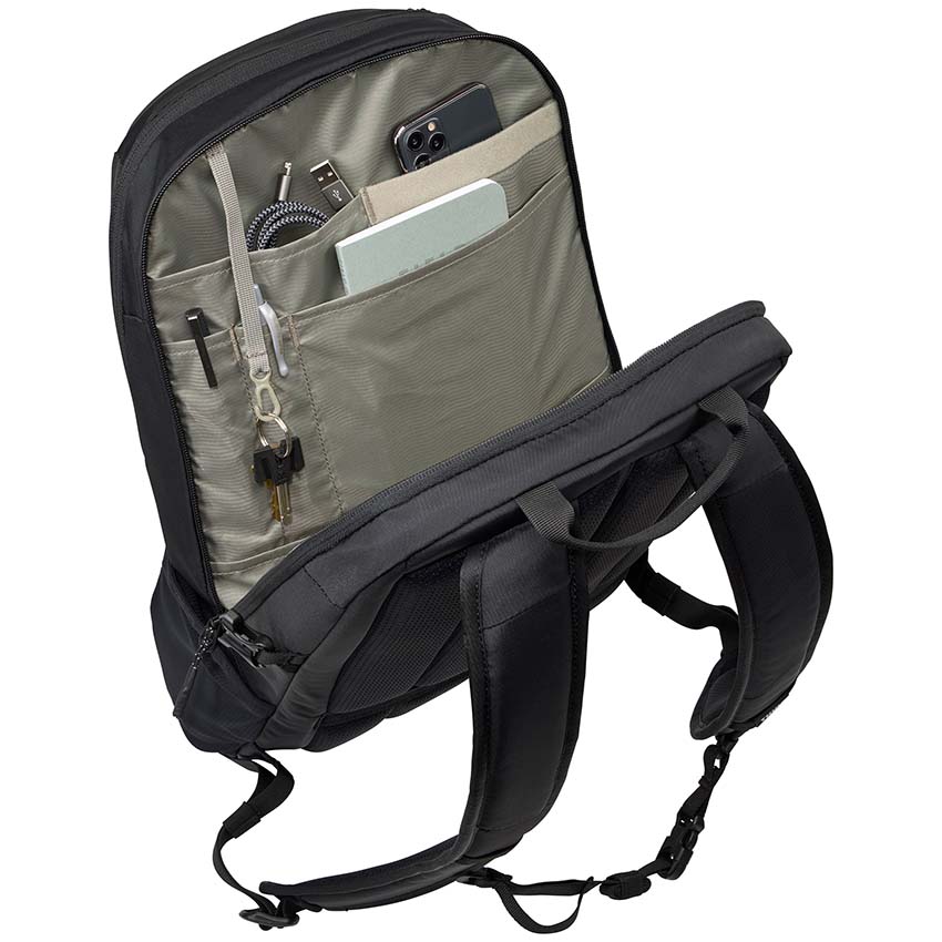 File name: Thule_EnRoute_23L_06.jpg
Dimensions: 850 x 850 pixels
File size: 67.34 KB
