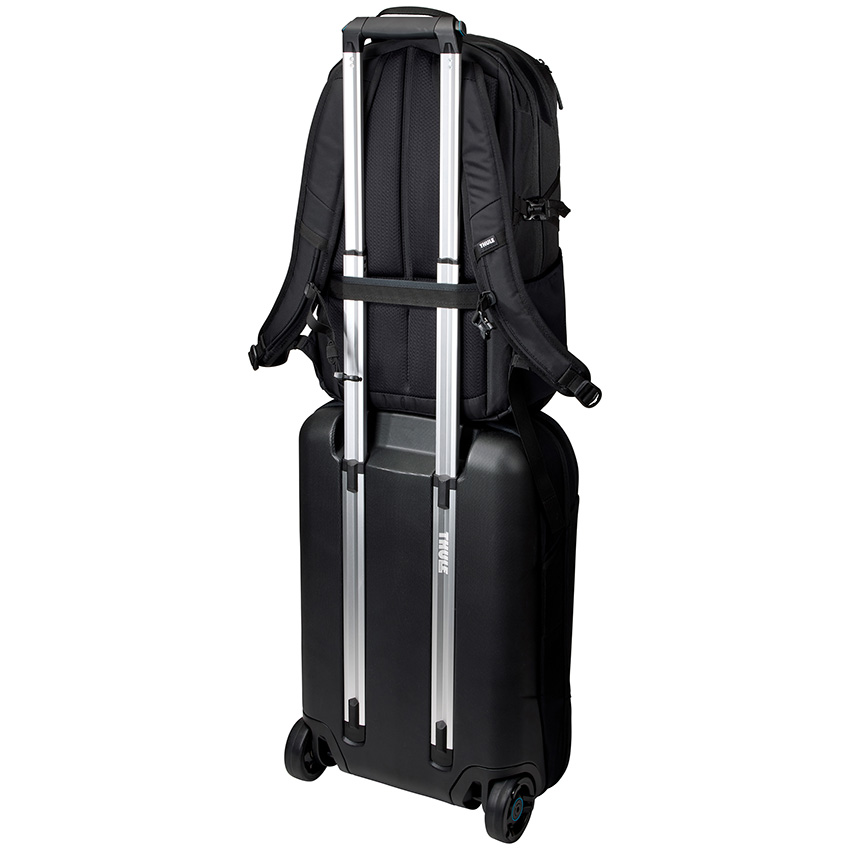 File name: Thule_EnRoute_23L_10.jpg
Dimensions: 850 x 850 pixels
File size: 77.26 KB